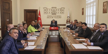 Trafik sorununu çözmek için toplandılar