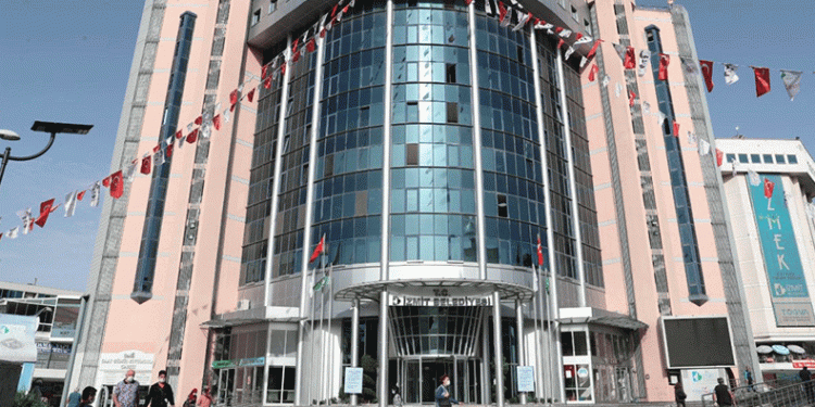 İzmit Belediyesi inşaat ustası istihdam edecek