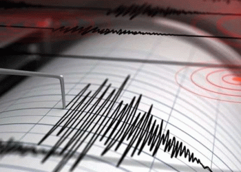 İzmir’de deprem
