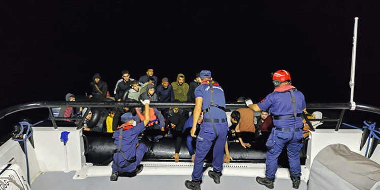 Bodrum 42 düzensiz göçmen kurtarıldı