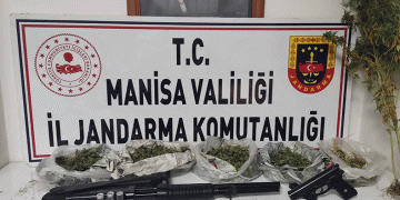 İkametten uyuşturucu ve silah çıktı