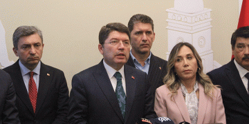 Tunç: “İsrail anlaşmaları çöpe atıyor”