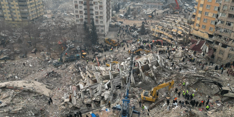 AKP’den “deprem” kanun teklifi