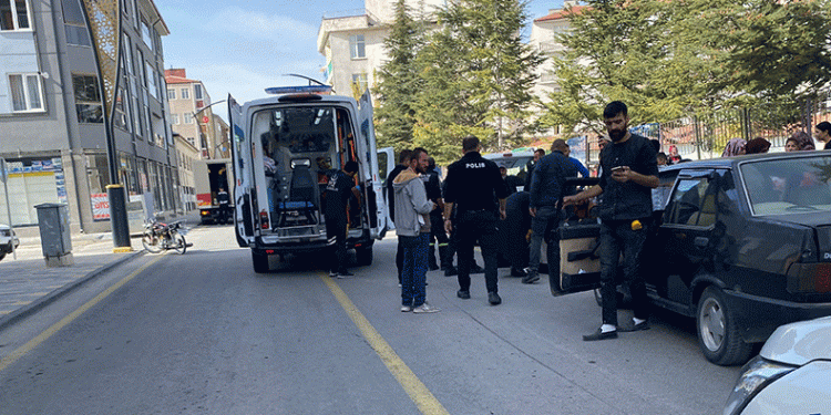 Okuldan çıkan çocuğa motosiklet çarptı