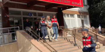 19 yıl hapis cezasıyla aranan kişi yakalandı