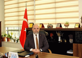 Dr. Sarıkaya’dan İsrail’e şiirli tepki