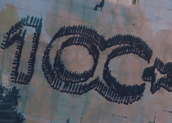 Öğrencilerden 100.yıl koreografisi