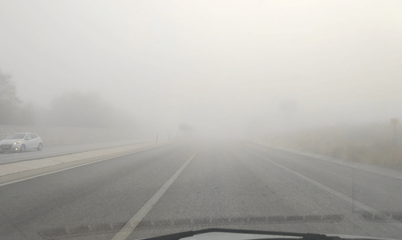Bandırma’da sis etkili oldu