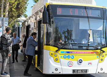 Postane durağı yeniden hizmete açıldı