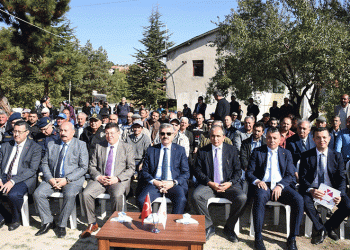 Uşak’ta çiftçilere tohum dağıtımı yapıldı