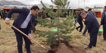 Mehmetçik Hatıra Ormanı’na ilk fidanlar dikildi