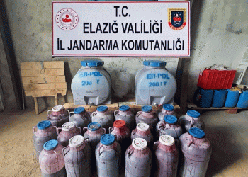 11 bin 237 litre kaçak şarap ele geçirildi