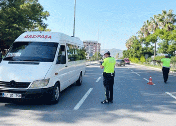Yolcu minibüsleri denetlendi