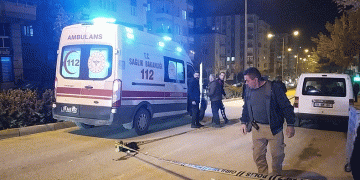 Sinir krizi geçirip kendini vurdu
