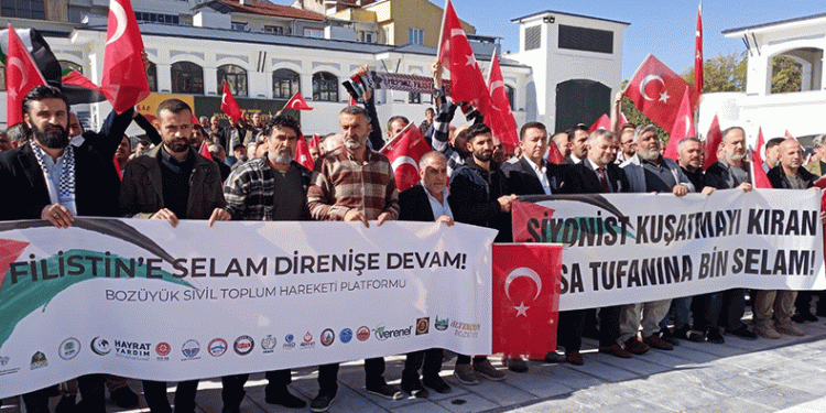 Filistin’e destek için toplandılar