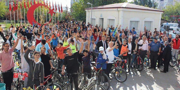 Cumhuriyetin 100. Yılı için pedal çevirdiler