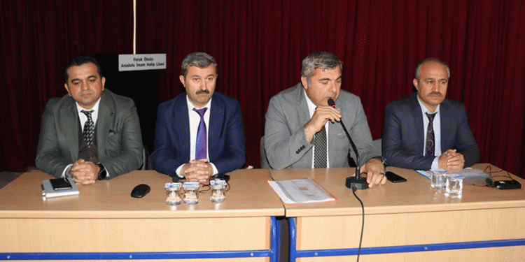 “Öğrencilerimizin kendilerini keşfetmelerine olanak vermeliyiz”
