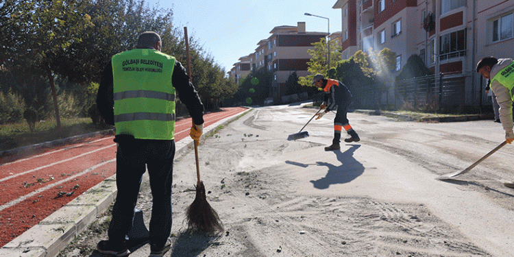 Gölbaşında çevre temizliği yapıldı