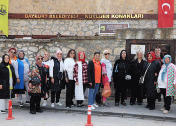 Bayburtlulardan sıla-i rahim ziyareti