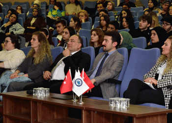 ESOGÜ’de Cumhuriyet Sohbetleri başladı