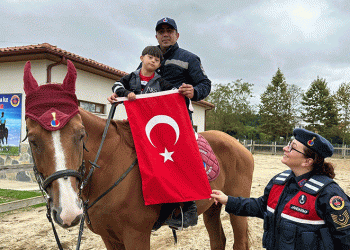 Ata binmenin heyecanını yaşadılar