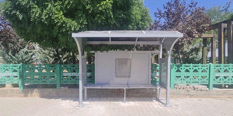 Mardin’de durak kurulumu devam ediyor