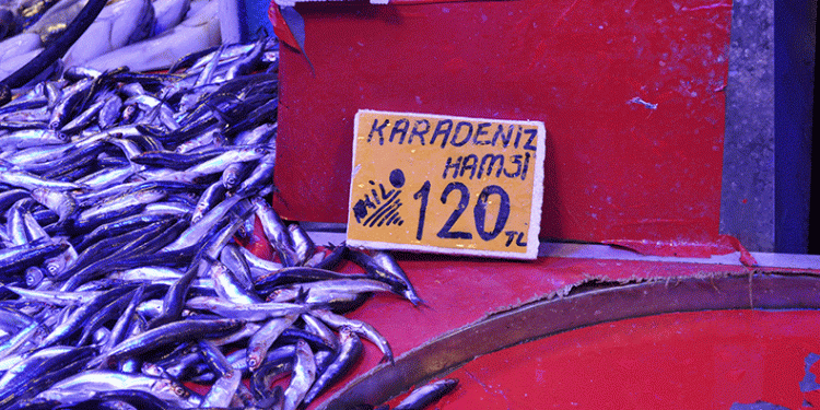 Denizlerdeki fırtına etiketlere yansıdı