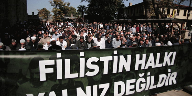 Bursa’dan Filistin’e destek