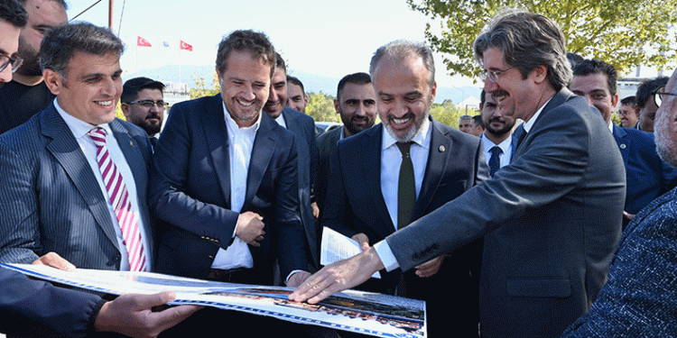 Gençlik hizmetlerinde sınır yok