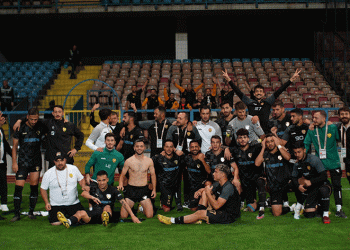 Yeni lider Aliağa FK