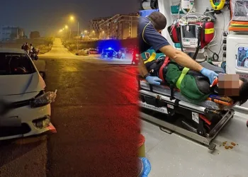 Bursa’da otomobil motosiklete çarptı