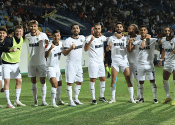 Menemen FK, galibiyet serisini başlattı