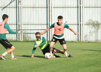 Bursaspor’da, Bucaspor 1928 maçı hazırlıkları sürüyor