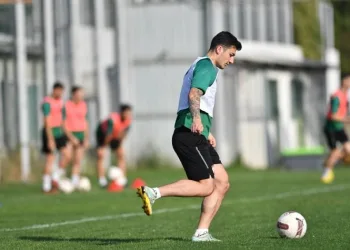 Bursaspor, Serik Bld. maçına hazırlanıyor