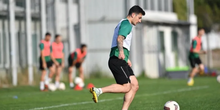 Bursaspor, Serik Bld. maçına hazırlanıyor
