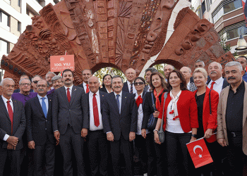 100. Yıl Cumhuriyet Anıtı 100’üncü yıla çok yakıştı