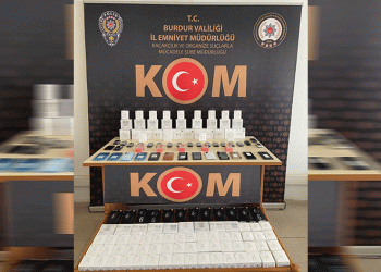 350 bin TL değerinde kaçak telefon ele geçirildi