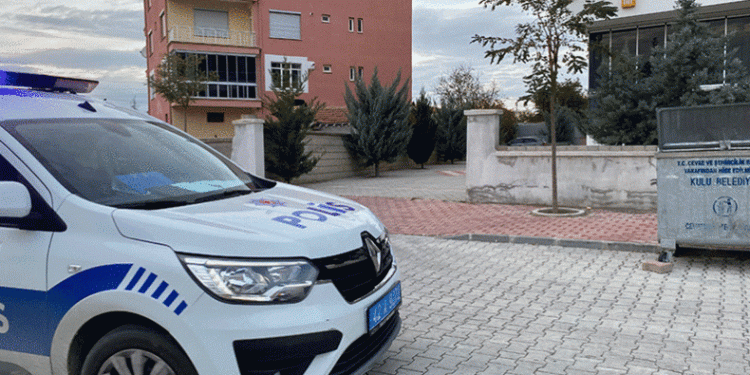 Yaşlı kadın evinde ölü bulundu