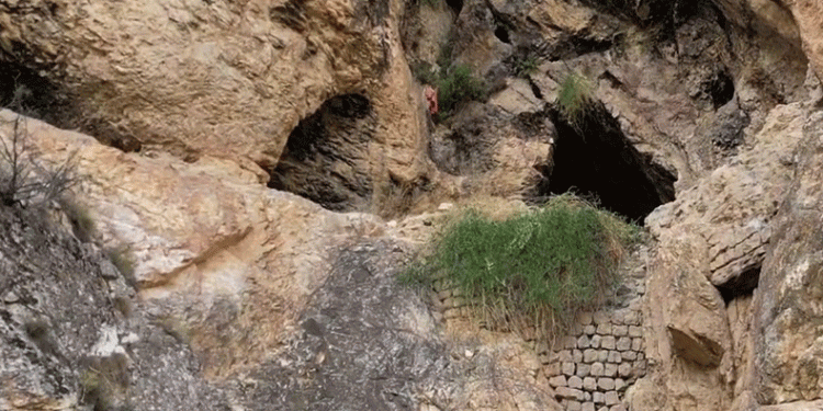 Gizemli mağara keşfedilmeyi bekliyor