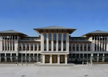 Cumhurbaşkanı Recep Tayyip Erdoğan, TFF Başkanı Büyükekşi ile görüştü