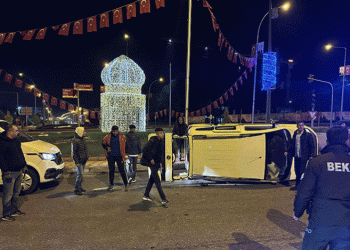 Batman’da otomobil yan yattı: 2 yaralı