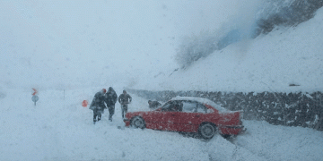 Tunceli’de kar esareti
