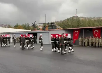 Pençe Kilit şehitleri törenle memleketlerine uğurlandı
