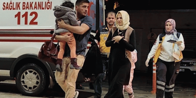 Bursa’da 2 araç kafa kafaya çarpıştı: Yaralılar var