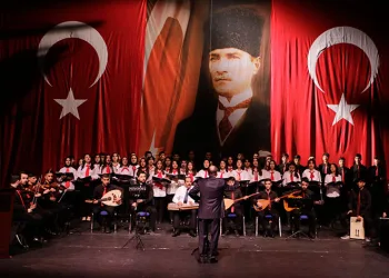 Güneydoğu’da Atatürk düzenlenen törenlerle anıldı