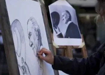 Ünlü ressamlar Atatürk portreleri çizdi