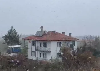 Ankara’da kar yağışı başladı