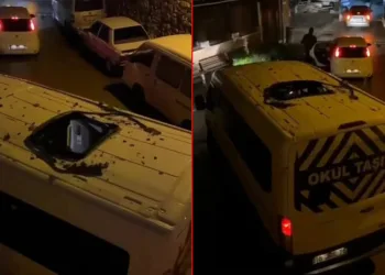 Bursa’da evin bacası servis minibüsünün içine düştü