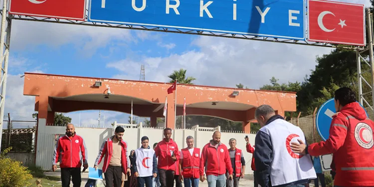 Sınırın sıfır noktasında ağlatan buluşma