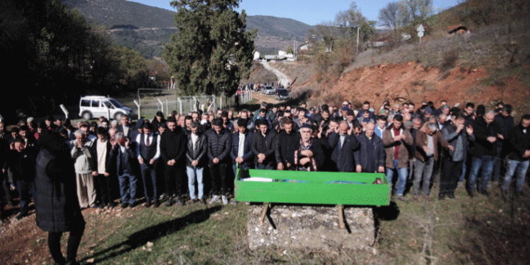 Bursa’da dişi çekilen 5 yaşındaki çocuk hayatını kaybetti